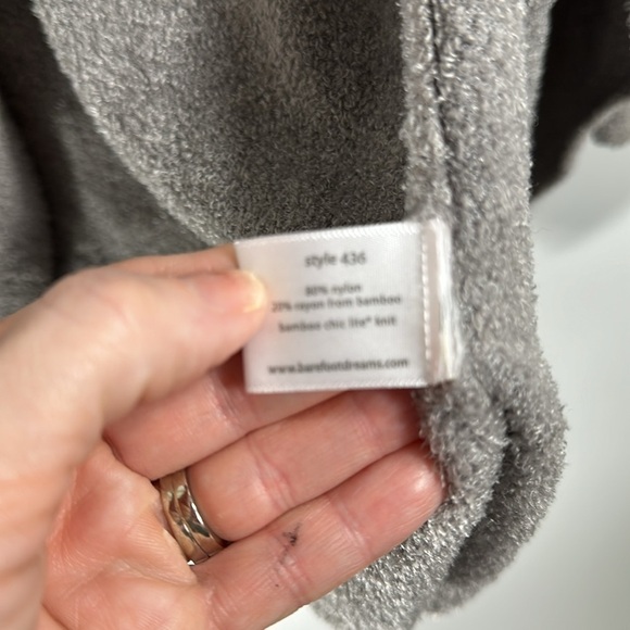 Barefoot Dreams bamboo chic light style 436 open waterfall cardigan size L/XL. - Picture 6 of 10